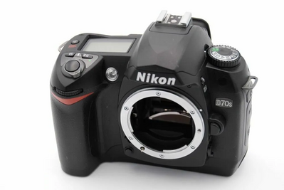 Nikon D70s Image