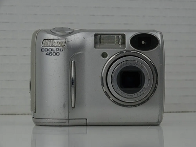 Nikon 4600 Image