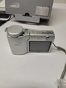 Nikon S10 Image
