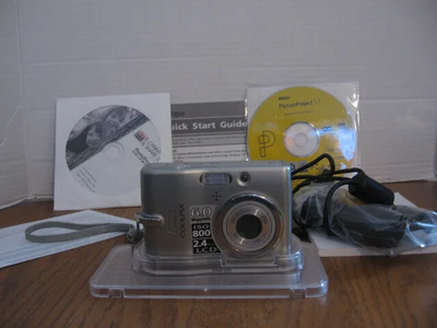 Nikon LII Image