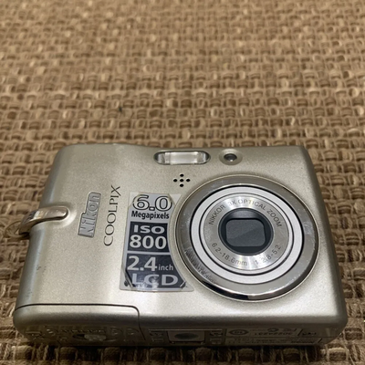 Nikon Coolpix L11 Image