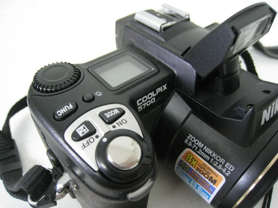 Nikon Coolpix 5700 Image