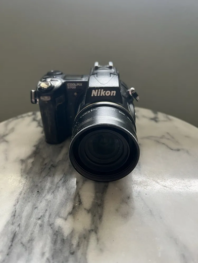 Nikon 5700 Image