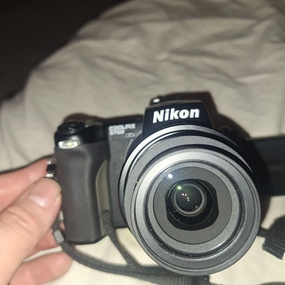 Nikon 5700 Image