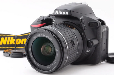Nikon D5600 af-p dx nikkor 18-55mm f3.5-5.6g vr Image
