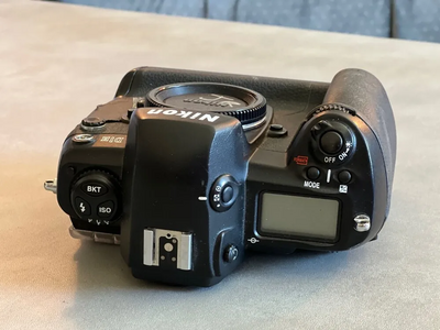 Nikon Dh1 Image