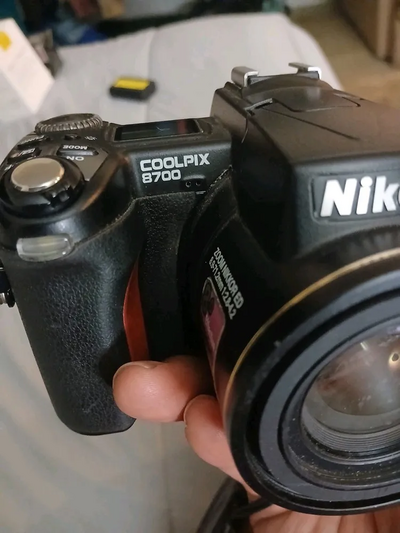 Nikon 8700 Image