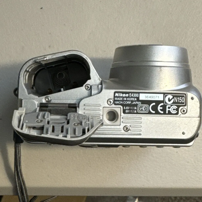 Nikon 4300 Image