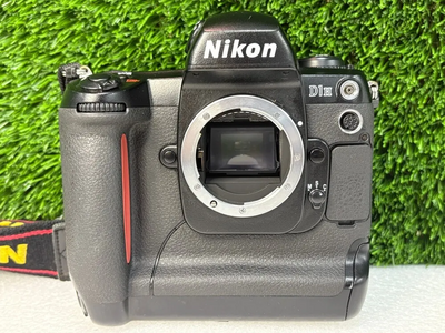 Nikon D1H Image