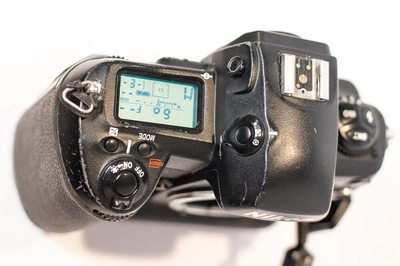 Nikon D1H Image