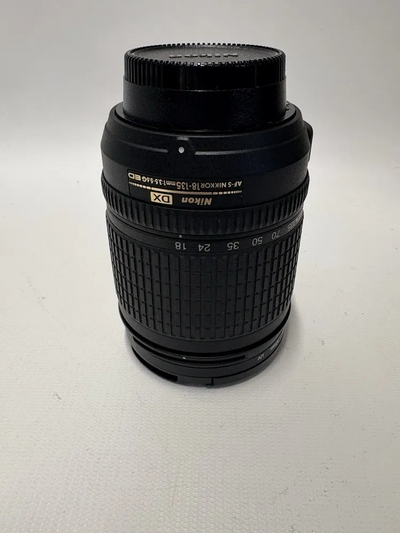 Nikon D33697 Image