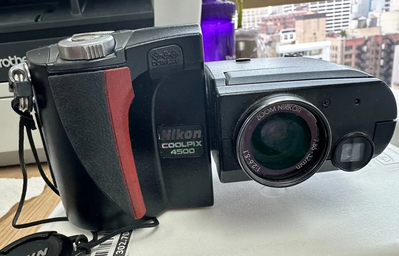 Nikon Coolpix 4500 Image