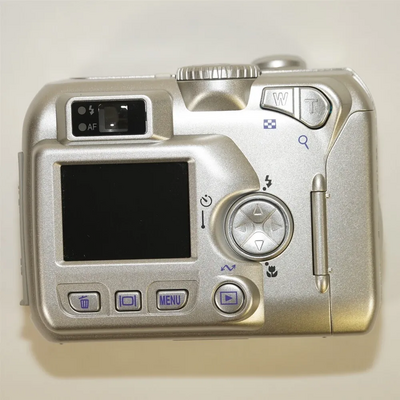 Nikon Coolpix 2100 Image
