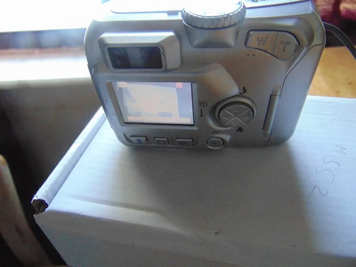 Nikon Coolpix 2100 Image