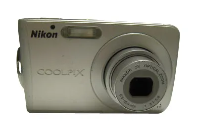 Nikon S202 Image