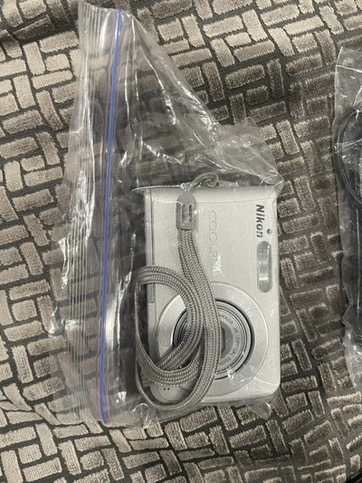 Nikon S202 Image