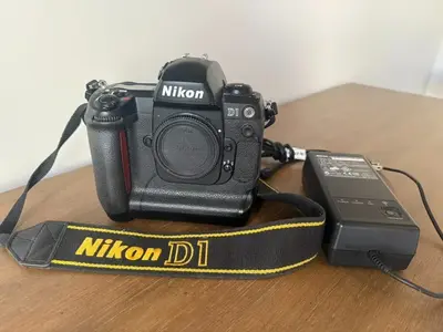 Nikon D1 Image