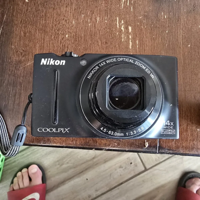 Nikon S8200 Image