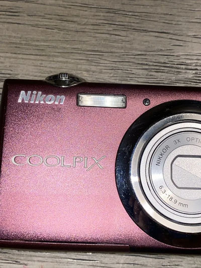 Nikon Coolpix S220 Image