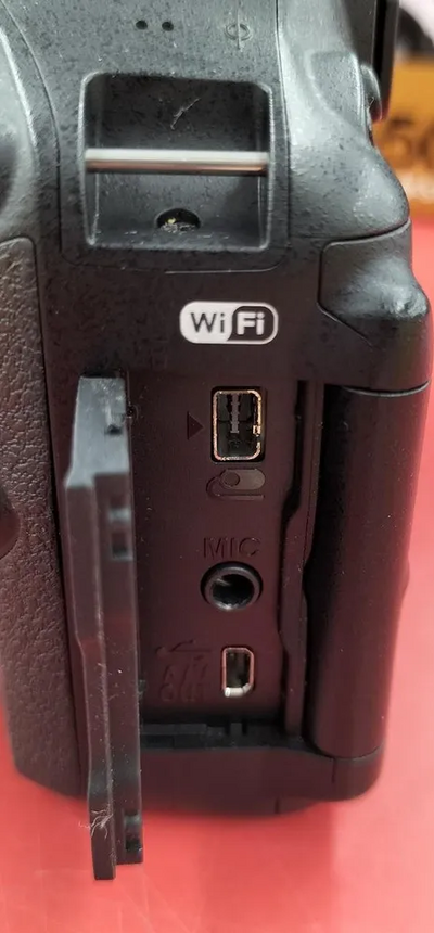 Nikon D5500 18-55 VR II Kit Image