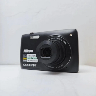 Nikon Coolpix S4200 Image