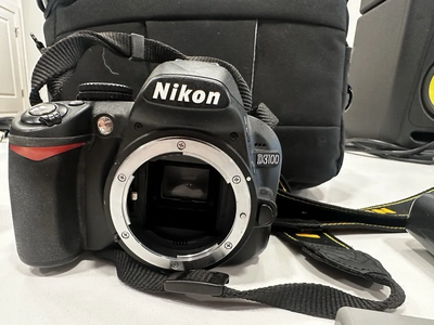 Nikon D3100 Image