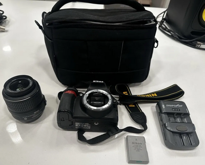 Nikon D3100 Image