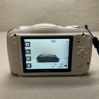 Nikon Coolpix s33 Image