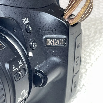 Nikon D3000 Image