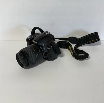 Nikon D3000 Image