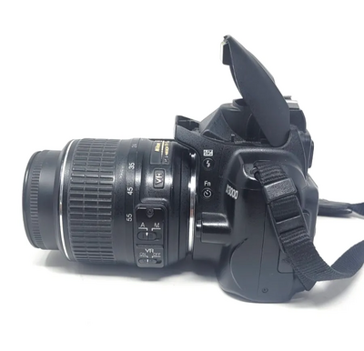 Nikon D3000 Image