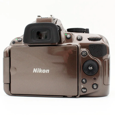 Nikon D5200 Image
