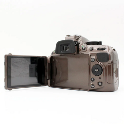 Nikon D5200 Image