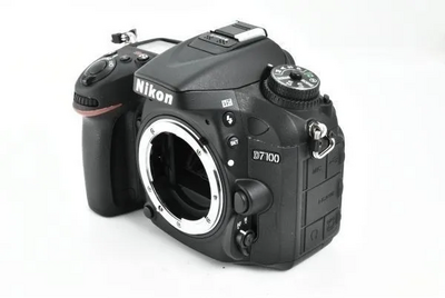 Nikon D7100 Image