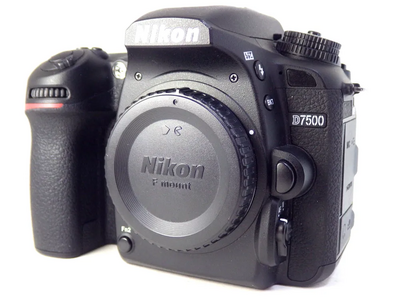 Nikon D7500 body Image