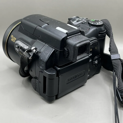 Nikon Coolpix 8800 Image