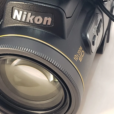 Nikon Coolpix 8800 Image