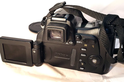 Nikon Coolpix 8800 Image