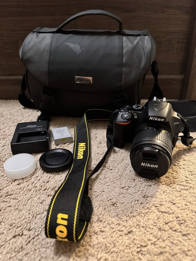 Nikon G VR Image
