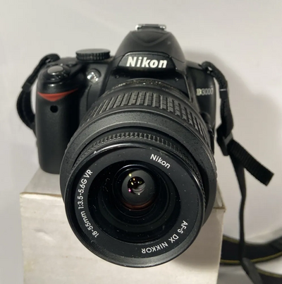 Nikon D3000 Image