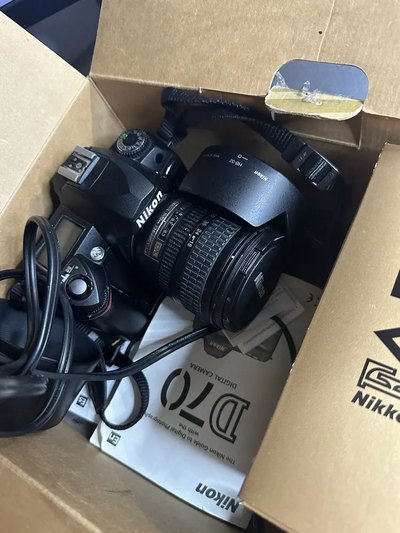 Nikon D70 Image