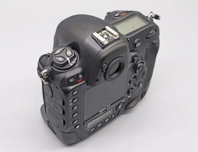 Nikon D4 Image