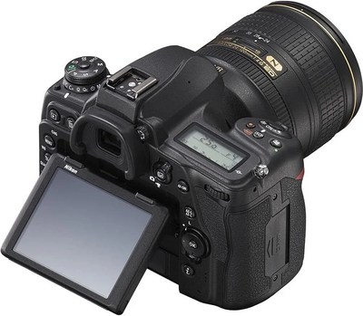 Nikon D780 w/AF-S NIKKOR 24-120mm f/4G ED VR Image