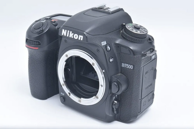 Nikon D7500 Image