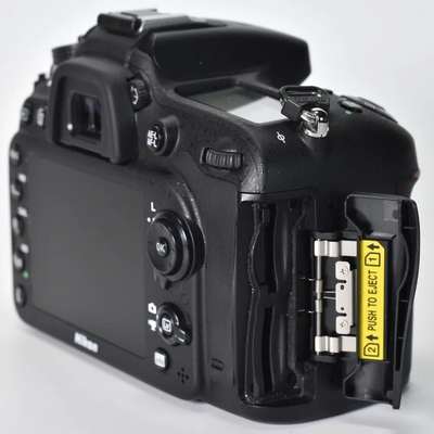 Nikon D7100 Image