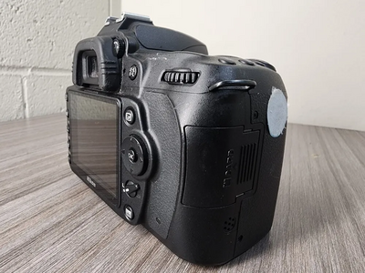 Nikon D90 Image