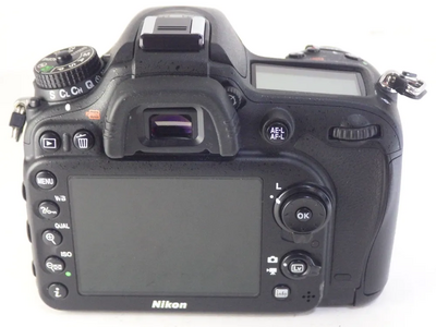 Nikon D7100 in box Image