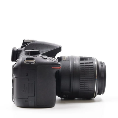Nikon D5200 Image