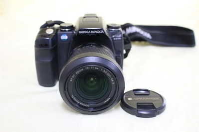 No Brand SLR Digital Image