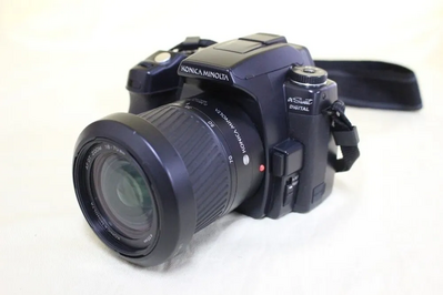No Brand SLR Digital Image